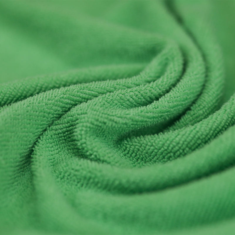 80 % polyester 20 % polyamid Mikrofiberstoff